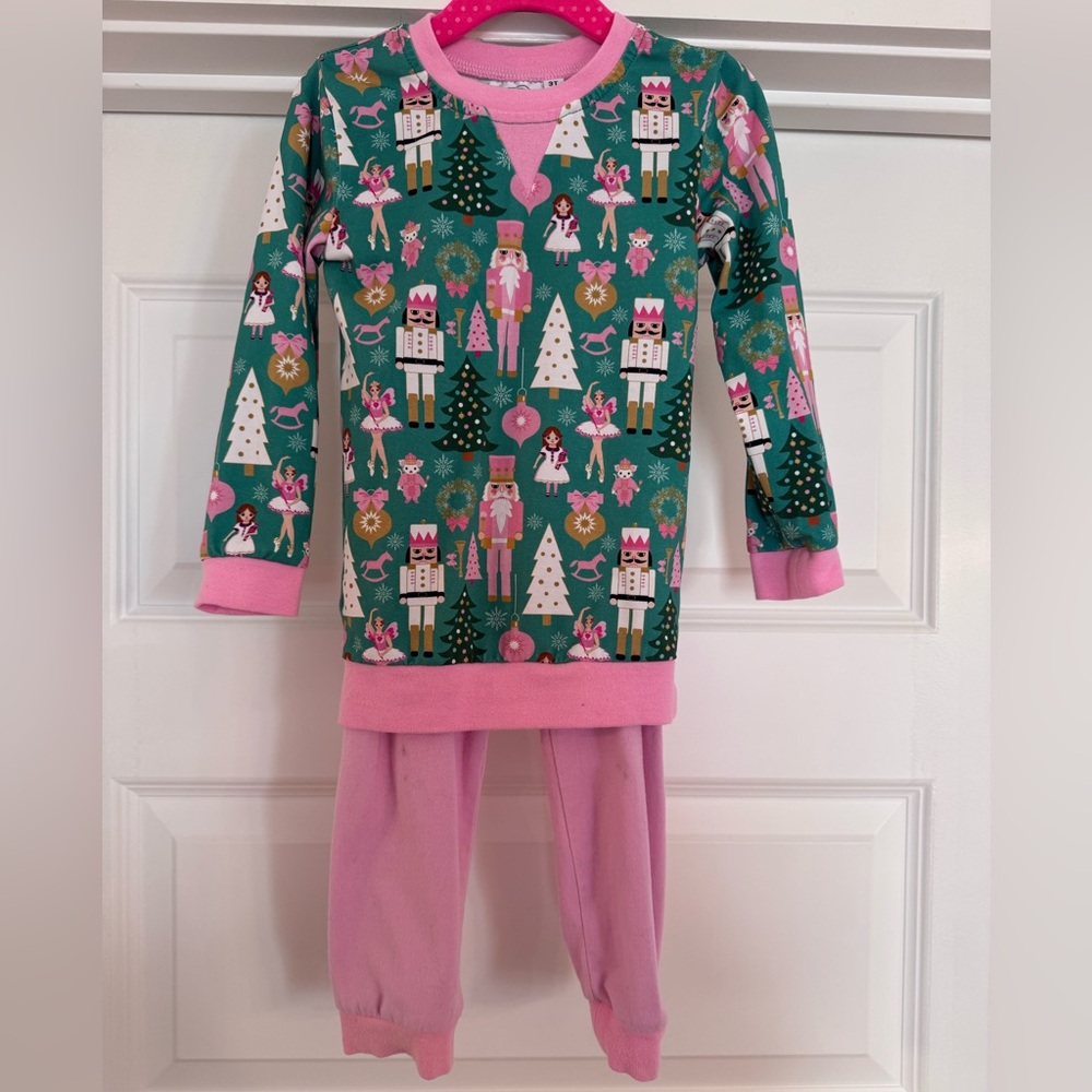 Festive Nutcracker Kids Pajama Set - Green and Pink